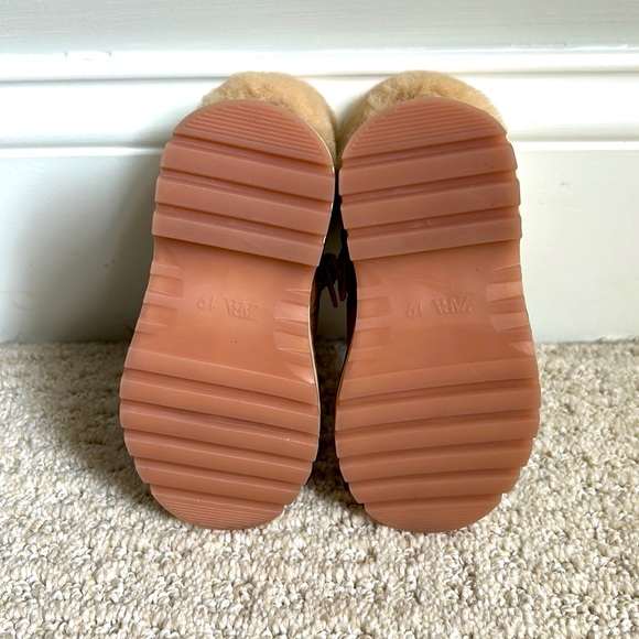 Zara toddler kids boots. Size 19 (US 4) - Picture 3 of 4